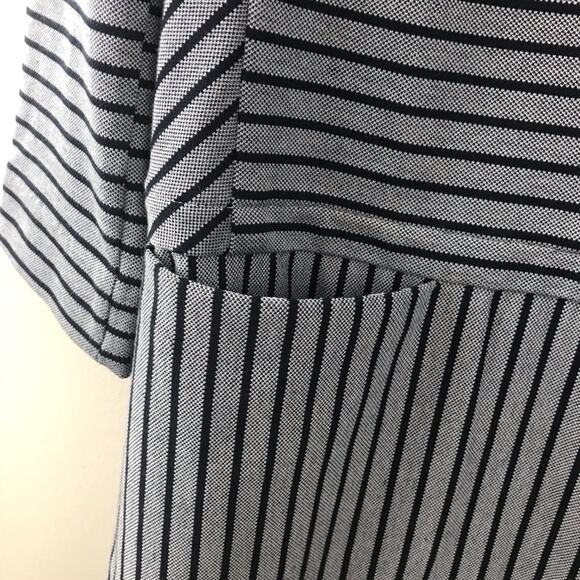 Cabi Navy Striped Long Coastal Classic Car Coat 5474 Lightweight Navy Jacket S - Picture 4 of 15